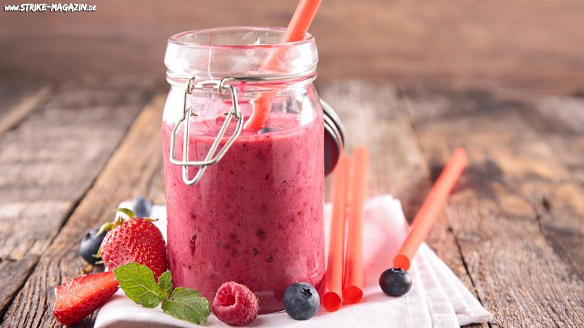 REZEPT TIPP --> ROTE FRÜCHTE SMOOTHIE