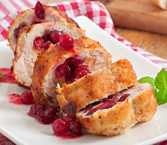 Rezept für Rouladen mit Hähnchen und Cranberry auf STRIKE magazin