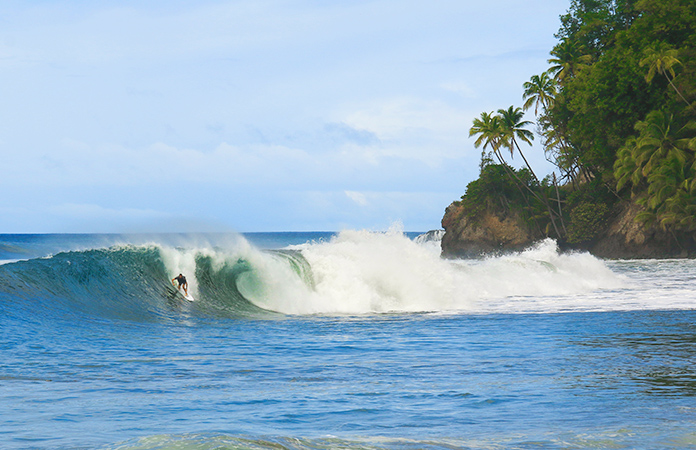 Surfer Arthur Bourbon auf STRIKE magazin